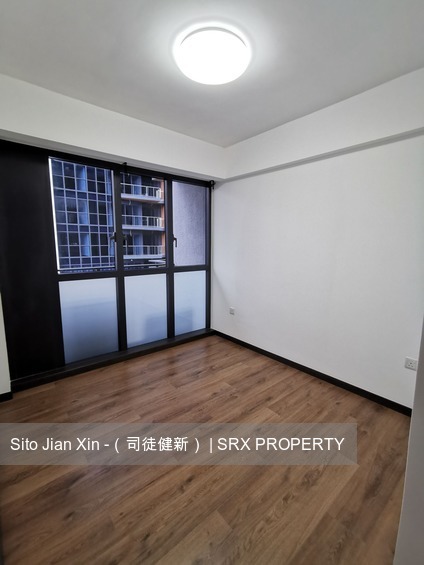 Lake Grande (D22), Condominium #204261661
